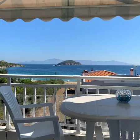 Apartament The Delta Nea Iraklitsa