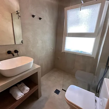 The Delta Nea Iraklitsa