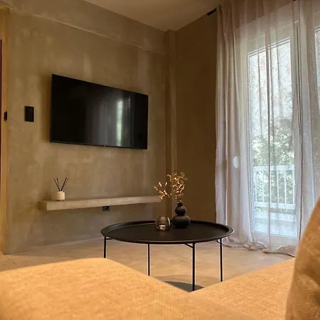 Apartament The Delta Nea Iraklitsa