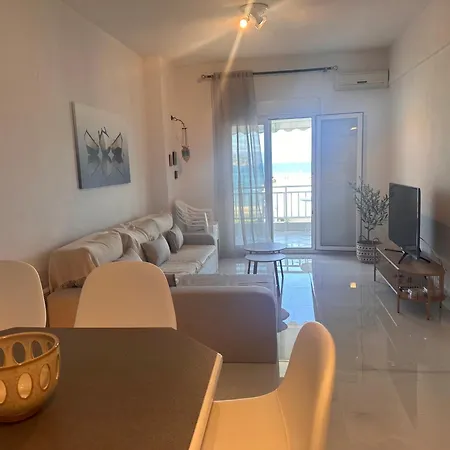 The Delta * Nea Iraklitsa