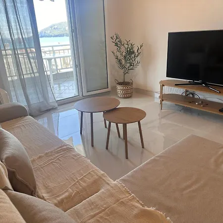 Apartament The Delta